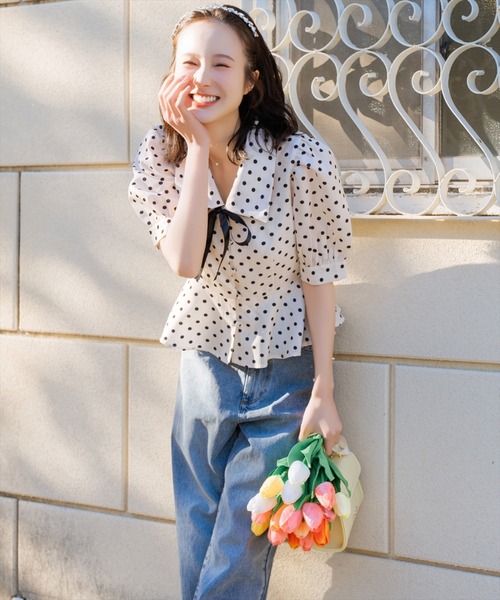 WILLSELECTION(ウィルセレクション)の「ビジューポケットワイドデニムパンツ(デニムパンツ・レディース・ブルー/ライトブルー・SMALL/MEDIUM)」の4枚目の写真