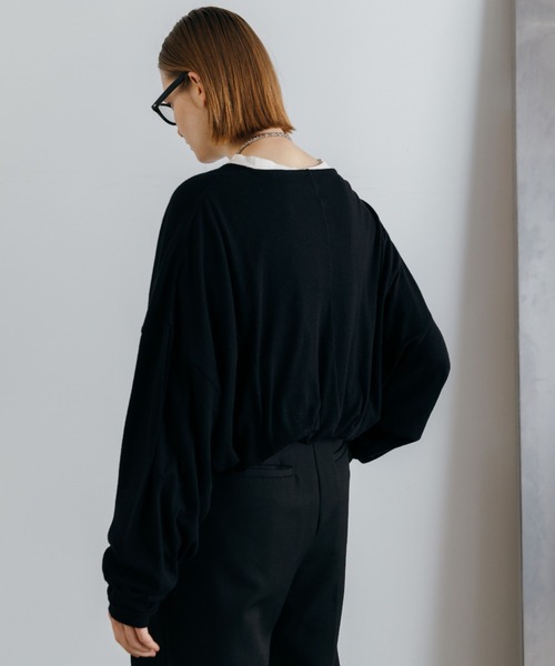 CREDONA（クレドナ）の「SUPER 120s FINE WOOL V NECK KNIT/スーパーファインウールネックニット（Tシャツ/カットソー・レディース・ブラック/アイボリー/グレー・FREE）」の10枚目の写真