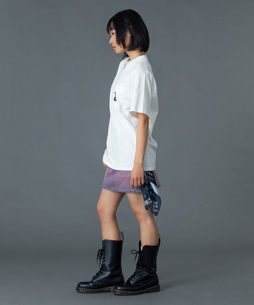 X-girl（エックスガール）の「FACE AND WORDS POCKET S/S TEE（Tシャツ/カットソー・レディース・ライトピンク/ブラック/ホワイト・S/M/L）」の12枚目の写真