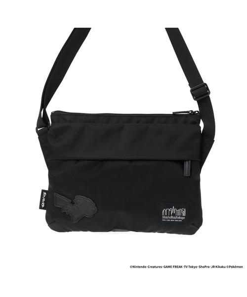 Manhattan Portage BLACK LABEL（マンハッタンポーテージ　ブラックレーベル）の「KENSINGTON SHOULDER BAG TWL POKEMON（ショルダーバッグ・メンズ・ブラック・X-SMALL）」の2枚目の写真