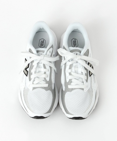 BARNYARDSTORM（バンヤードストーム）の「【New Balance】ニューバランス / WARISTT4（スニーカー・レディース・ホワイト・24/23/25）」の3枚目の写真