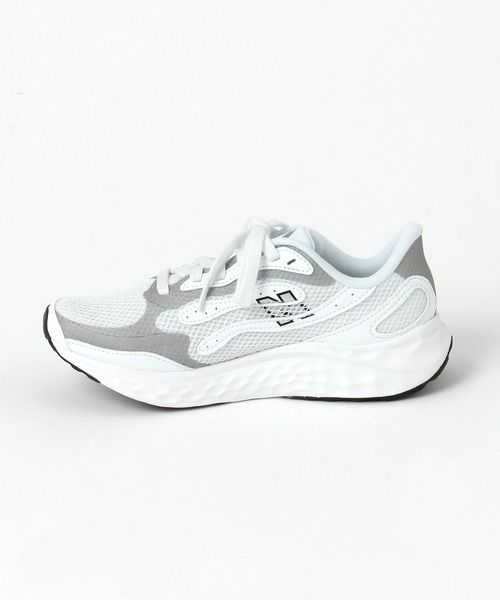 BARNYARDSTORM（バンヤードストーム）の「【New Balance】ニューバランス / WARISTT4（スニーカー・レディース・ホワイト・24/23/25）」の4枚目の写真