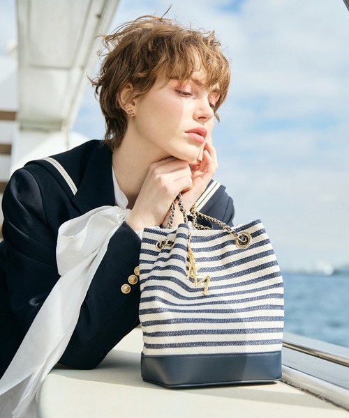 EIMY ISTOIRE(エイミーイストワール)の「クラシックマリンバケットバッグ(かごバッグ・レディース・ネイビー/ベージュ・F)」の3枚目の写真