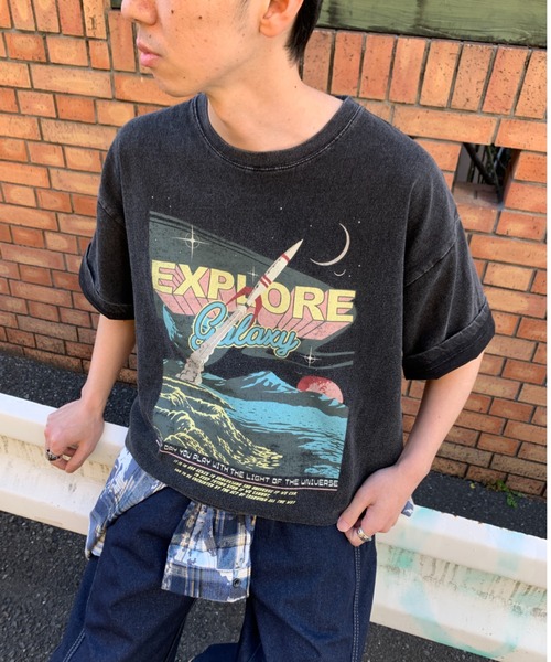 link lot(リンクロット)の「古着オマージュ加工プリントTシャツ(Tシャツ/カットソー・メンズ・ブラック系その他/ブラック系その他2/ブラック/ブラック系その他3/ブラック系その他4/ブラック系その他6/ブラック系その他7/ブラック系その他5・L/M)」の2枚目の写真
