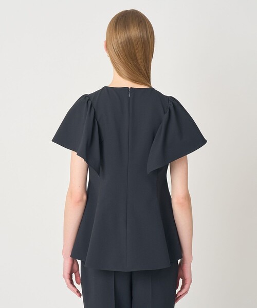 ANAYI（アナイ）の「【セットアップ対応商品】サッカーストレッチペプラム ブラウス（シャツ/ブラウス・レディース・ネイビー・36/38）」の4枚目の写真