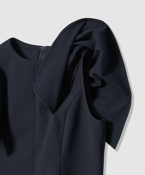 ANAYI（アナイ）の「【セットアップ対応商品】サッカーストレッチペプラム ブラウス（シャツ/ブラウス・レディース・ネイビー・36/38）」の12枚目の写真