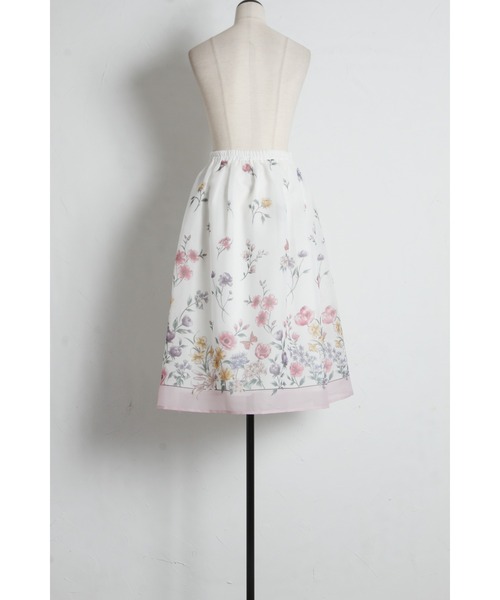 tocco closet（トッコ　クローゼット）の「ラメオーガンジーパネルフラワータックフレアスカート（スカート・レディース・ネイビー/ピンク・M）」の19枚目の写真