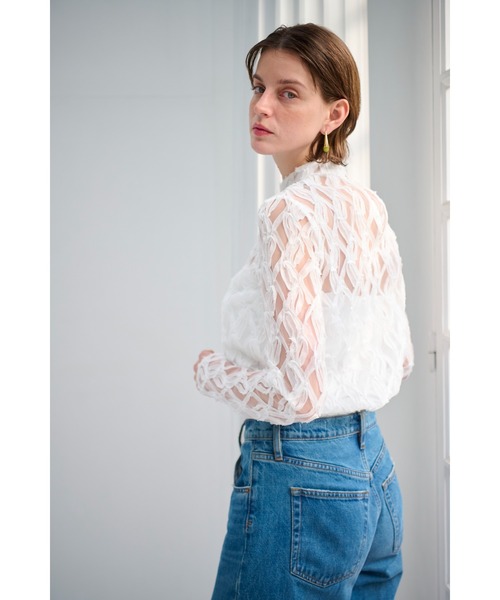 Estella.K(エステラケー)の「Janna Lace Blouse メッシュテープレーストップ(その他トップス・レディース・ブラック/ホワイト・FREE)」の4枚目の写真