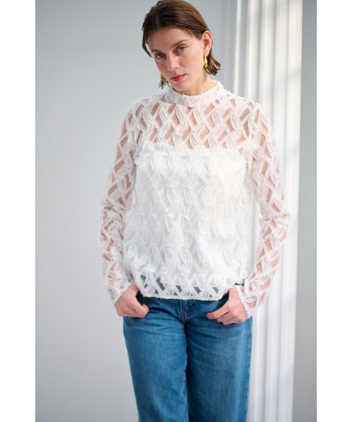 Estella.K(エステラケー)の「Janna Lace Blouse メッシュテープレーストップ(その他トップス・レディース・ブラック/ホワイト・FREE)」の3枚目の写真