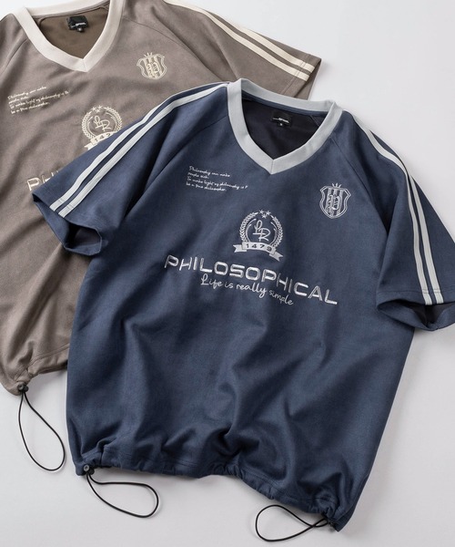 SlashDate（スラッシュデイト）の「【85】フェイクスウェード ロゴ刺繍 ゲームシャツ/ドローコード/ユニセックス/レディース/メンズ（Tシャツ/カットソー・レディース・チャコールグレー/ネイビー/アイボリー・L/M）」の3枚目の写真