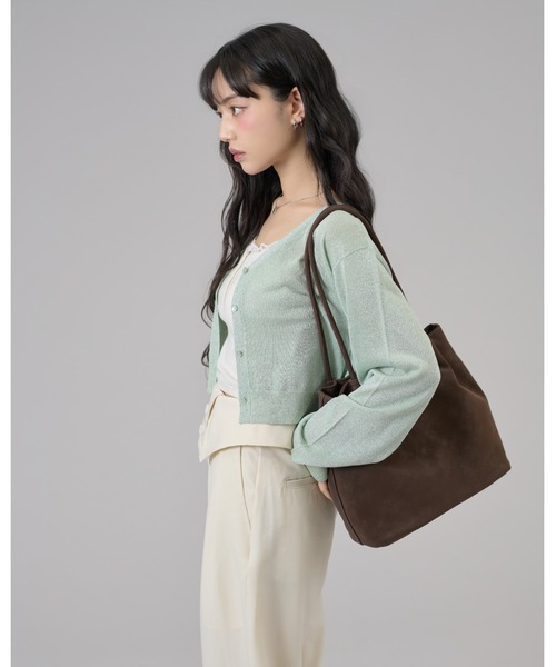 apres jour mignon(アプレジュールミニョン)の「ラメシアーカーディガン(カーディガン/ボレロ・レディース・ブラック/アイボリー/グリーン・LARGE/フリー)」の13枚目の写真