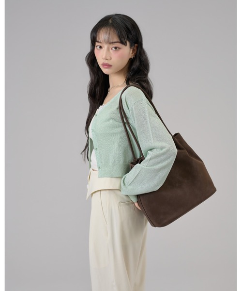 apres jour mignon(アプレジュールミニョン)の「ラメシアーカーディガン(カーディガン/ボレロ・レディース・ブラック/アイボリー/グリーン・LARGE/フリー)」の14枚目の写真