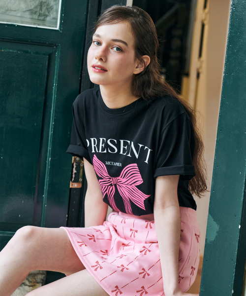 METAPHER(メタファ)の「METギフトプリント半袖Tシャツブラック(Tシャツ/カットソー・レディース・その他・FREE)」の3枚目の写真