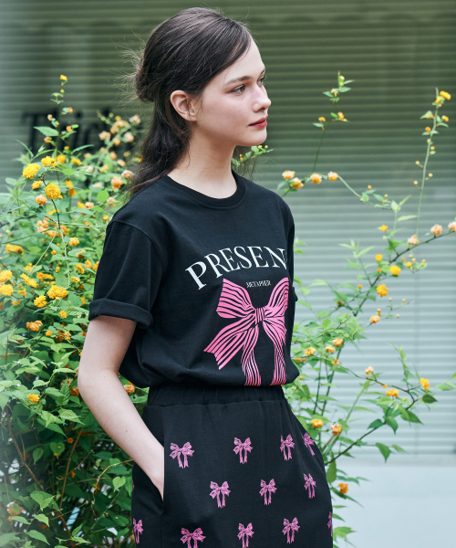 METAPHER(メタファ)の「METギフトプリント半袖Tシャツブラック(Tシャツ/カットソー・レディース・その他・FREE)」の6枚目の写真