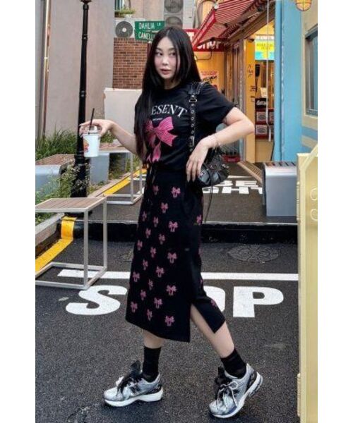 METAPHER(メタファ)の「METギフトプリント半袖Tシャツブラック(Tシャツ/カットソー・レディース・その他・FREE)」の8枚目の写真