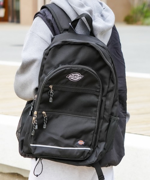 Dickies（ディッキーズ）の「【DICKIES/ディッキーズ】【容量約30L】スチューデントデイバッグ シンプルデザイン 内外ポケット タウンユース アウトドア 通勤 通学 ユニセックス（バックパック/リュック・メンズ・レッド/ホワイト/ブラック・FREE）」の13枚目の写真