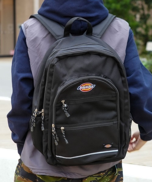 Dickies（ディッキーズ）の「【DICKIES/ディッキーズ】【容量約30L】スチューデントデイバッグ シンプルデザイン 内外ポケット タウンユース アウトドア 通勤 通学 ユニセックス（バックパック/リュック・メンズ・レッド/ホワイト/ブラック・FREE）」の19枚目の写真