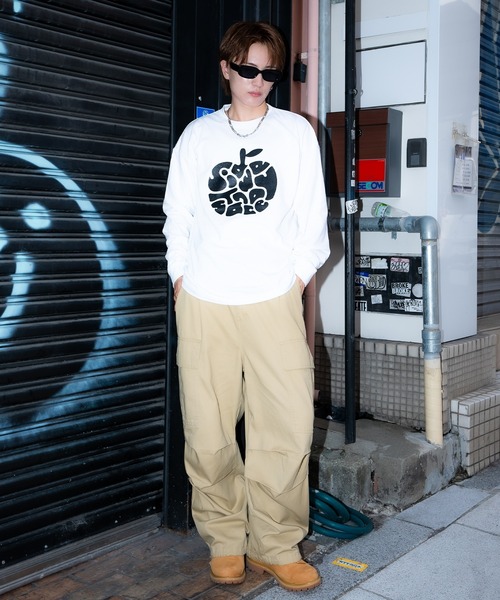 En serio TOKYO（エンソリオトーキョー）の「【SIDEWAYSTANCE】タイポアップル長袖Tシャツ 70579（Tシャツ/カットソー・メンズ・ブラック/ホワイト・MEDIUM/LARGE/X-LARGE/SMALL）」の10枚目の写真