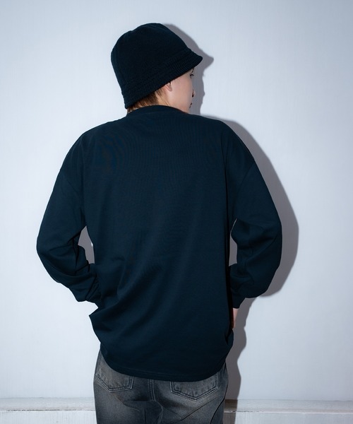 En serio TOKYO（エンソリオトーキョー）の「【SIDEWAYSTANCE】タイポアップル長袖Tシャツ 70579（Tシャツ/カットソー・メンズ・ブラック/ホワイト・MEDIUM/LARGE/X-LARGE/SMALL）」の8枚目の写真