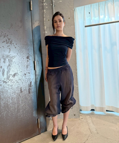 COOME（コーメ）の「【COOME/コーメ】 FOLD OVER SLEEVELESS TOP（Tシャツ/カットソー・レディース・ブラウン/ネイビー・SMALL）」の3枚目の写真