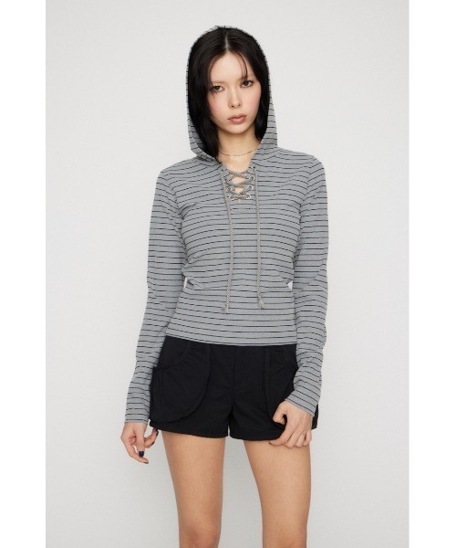 LAGUA GEM(ラグアジェム)の「LACE UP HOODIE トップス(パーカー・レディース・グレー/ライトイエロー/ブラック・FREE)」の9枚目の写真