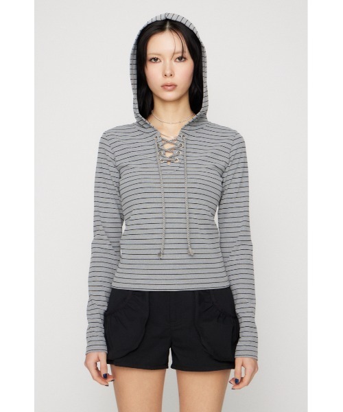LAGUA GEM(ラグアジェム)の「LACE UP HOODIE トップス(パーカー・レディース・グレー/ライトイエロー/ブラック・FREE)」の8枚目の写真