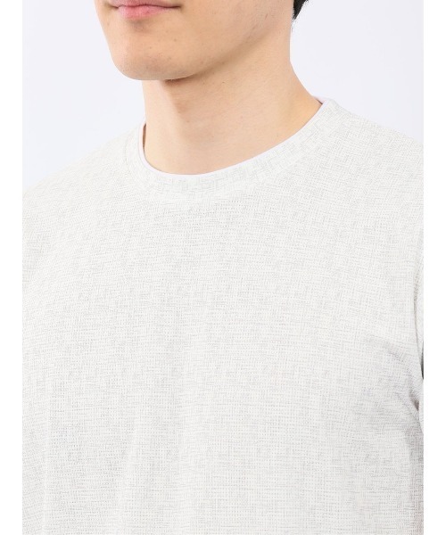 TAKA-Q（タカキュー）の「【ストレッチ メッシュ 軽量】タカキュー かすれプリント クルーネック 半袖 Tシャツ（Tシャツ/カットソー・メンズ・ライトグレー/ホワイト×ブラック・MEDIUM/LARGE/X-LARGE）」の19枚目の写真