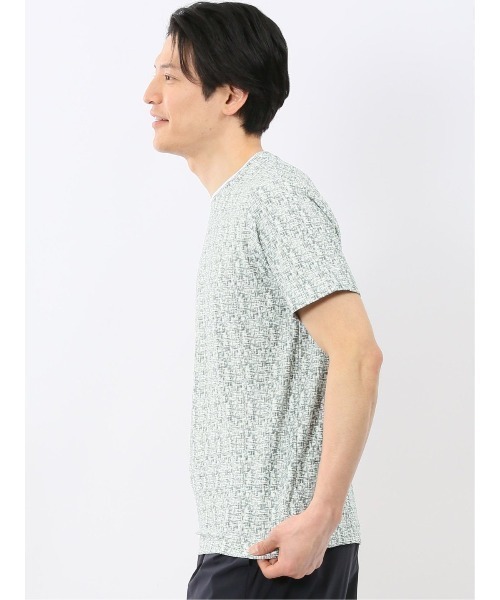 TAKA-Q（タカキュー）の「【ストレッチ メッシュ 軽量】タカキュー かすれプリント クルーネック 半袖 Tシャツ（Tシャツ/カットソー・メンズ・ライトグレー/ホワイト×ブラック・MEDIUM/LARGE/X-LARGE）」の15枚目の写真
