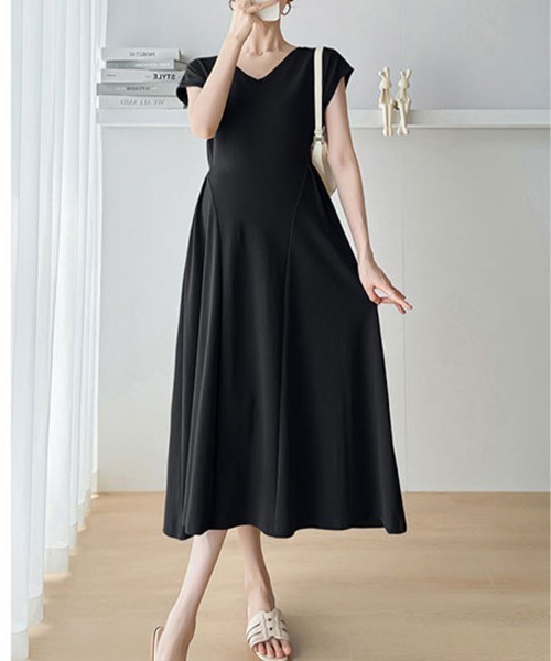 SallyLunn(サリーラン)の「【マタニティ】切り替えフレアワンピース(ワンピース・レディース・ベージュ/ブラック・LARGE/MEDIUM)」の2枚目の写真