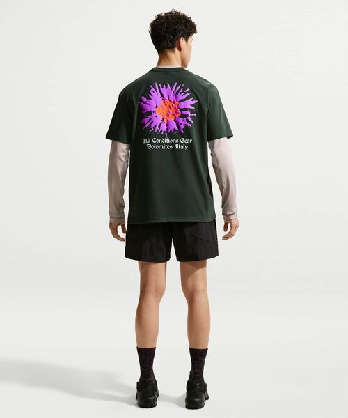 ACG（エィシージー）の「ナイキ ACG メンズ Dri-FIT Tシャツ / Nike ACG Men's Dri-FIT T-Shirt IH1325-317 Black Spruce（Tシャツ/カットソー・メンズ・ブラック系その他・XL/2XL/L/M/S）」の12枚目の写真