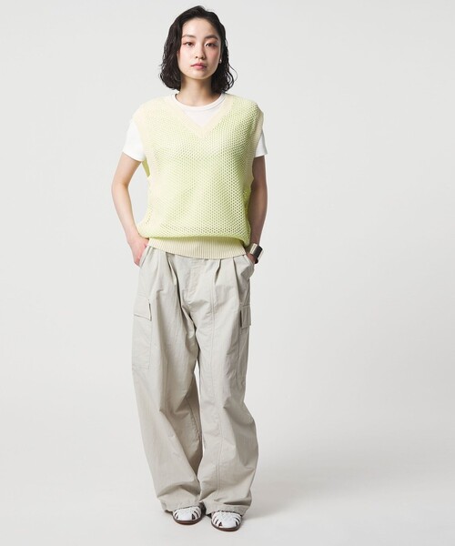 CITEN(シテン)の「<CITEN>メッシュバイカラーニットベスト(ニット/セーター・レディース・ダークブラウン/オフホワイト/ネイビー・FREE)」の8枚目の写真