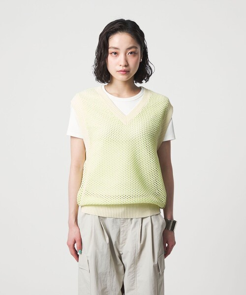 CITEN(シテン)の「<CITEN>メッシュバイカラーニットベスト(ニット/セーター・レディース・ダークブラウン/オフホワイト/ネイビー・FREE)」の14枚目の写真
