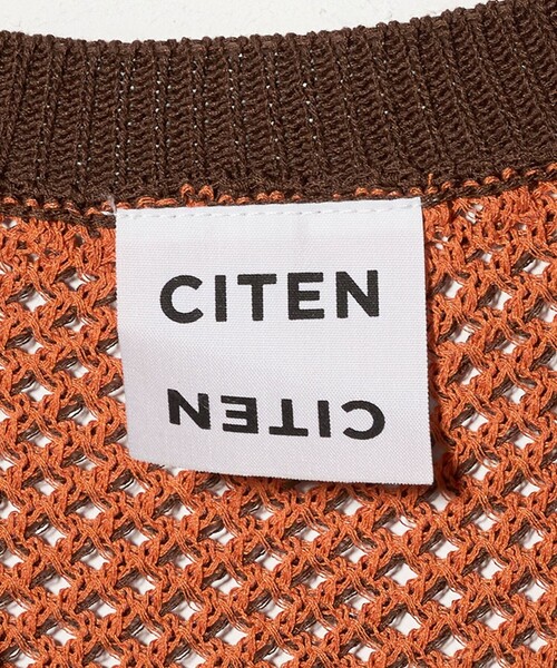 CITEN(シテン)の「<CITEN>メッシュバイカラーニットベスト(ニット/セーター・レディース・ダークブラウン/オフホワイト/ネイビー・FREE)」の6枚目の写真