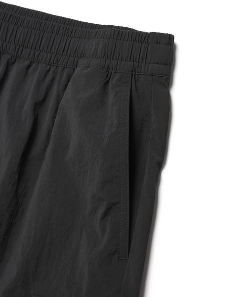 Snow Peak(スノーピーク)の「Snow Peak / Root Cargo Shorts ルート カーゴ ショーツ 海外限定(カーゴパンツ・メンズ・チョコ/カーキ/スミクロ・M/L/XL)」の16枚目の写真