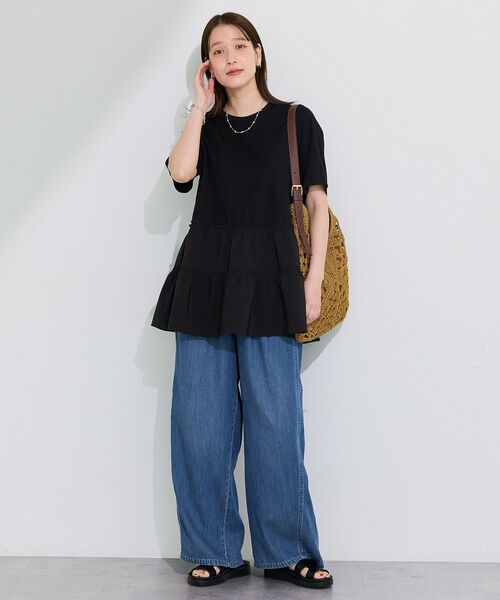 Green Parks(グリーンパークス)の「ライトデニムワイドパンツ(デニムパンツ・レディース・インディゴブルー/ライトインディゴブルー・M/L)」の19枚目の写真