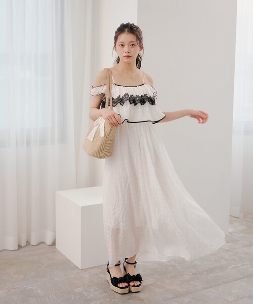 Chico(チコ)の「厚底ジュートリボンサンダル(サンダル・レディース・ベージュ/ホワイト/ブラック・LARGE/SMALL/MEDIUM)」の7枚目の写真
