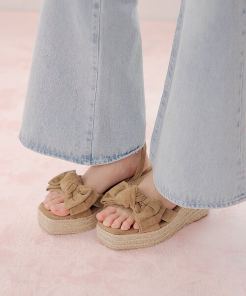 Chico(チコ)の「厚底ジュートリボンサンダル(サンダル・レディース・ベージュ/ホワイト/ブラック・LARGE/SMALL/MEDIUM)」の8枚目の写真