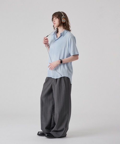 ONCILY(オンシェリー)の「HEART BUTTON CRINKLE HALF SLEEVE SHIRT / ハートボタン楊柳ハーフスリーブシャツ(シャツ/ブラウス・メンズ・オフホワイト/ブルー/ブラック・SMALL/MEDIUM/LARGE)」の19枚目の写真