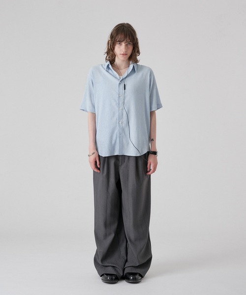 ONCILY(オンシェリー)の「HEART BUTTON CRINKLE HALF SLEEVE SHIRT / ハートボタン楊柳ハーフスリーブシャツ(シャツ/ブラウス・メンズ・オフホワイト/ブルー/ブラック・SMALL/MEDIUM/LARGE)」の17枚目の写真