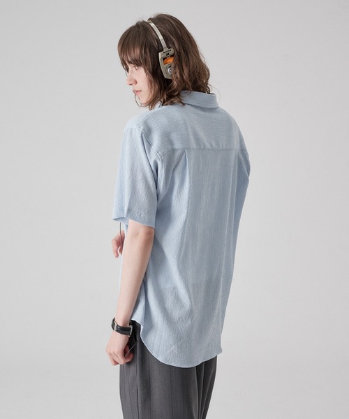 ONCILY(オンシェリー)の「HEART BUTTON CRINKLE HALF SLEEVE SHIRT / ハートボタン楊柳ハーフスリーブシャツ(シャツ/ブラウス・メンズ・オフホワイト/ブルー/ブラック・SMALL/MEDIUM/LARGE)」の14枚目の写真