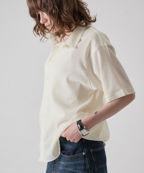 ONCILY(オンシェリー)の「HEART BUTTON CRINKLE HALF SLEEVE SHIRT / ハートボタン楊柳ハーフスリーブシャツ(シャツ/ブラウス・メンズ・オフホワイト/ブルー/ブラック・SMALL/MEDIUM/LARGE)」の6枚目の写真