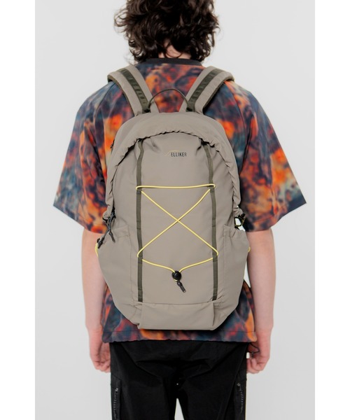 ELLIKER(エリカー)の「【ELLIKER / エリカー】 KILN | キルン フードジップトップバックパック 22L(バックパック/リュック・メンズ・ブルーグレー/ブラック/モカ/サンドベージュ/ネイビー/ライム・FREE)」の3枚目の写真