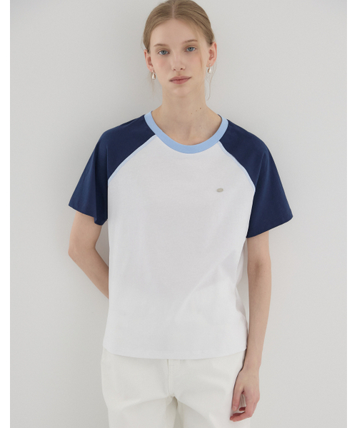 OURHOPE(アワーホープ)の「ツートンラグランハーフスリーブTシャツ - ネイビー(Tシャツ/カットソー・レディース・ネイビー・ONE)」の2枚目の写真