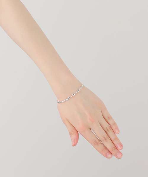 AP STUDIO(エーピーストゥディオ)の「【MAOR/マオール】Neo Bracelet(ブレスレット・レディース・シルバー・FREE)」の12枚目の写真