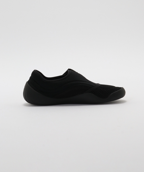 IENA(イエナ)の「LACOSTE/ラコステ LOW MYSTERE 1262 SFA スニーカー 51SFA0200(スニーカー・レディース・ブラック・25cm/24cm/23.5cm/25.5cm)」の2枚目の写真