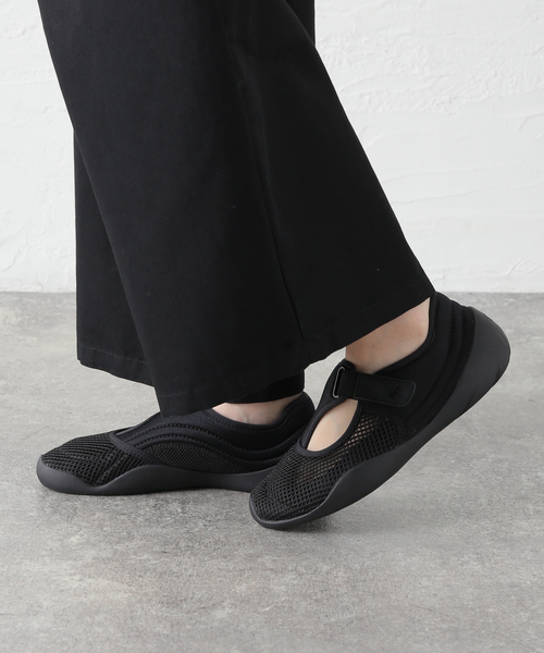 IENA(イエナ)の「LACOSTE/ラコステ LOW MYSTERE 1262 SFA スニーカー 51SFA0200(スニーカー・レディース・ブラック・25cm/24cm/23.5cm/25.5cm)」の8枚目の写真