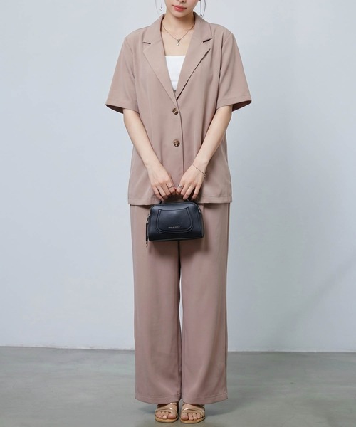 DRESS PLUS(ドレスプラス)の「襟付きジャケット ワイドパンツ セットアップ(セットアップ・レディース・ネイビー/ブラック/ピンクベージュ・M)」の3枚目の写真