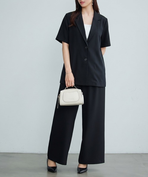 DRESS PLUS(ドレスプラス)の「襟付きジャケット ワイドパンツ セットアップ(セットアップ・レディース・ネイビー/ブラック/ピンクベージュ・M)」の2枚目の写真