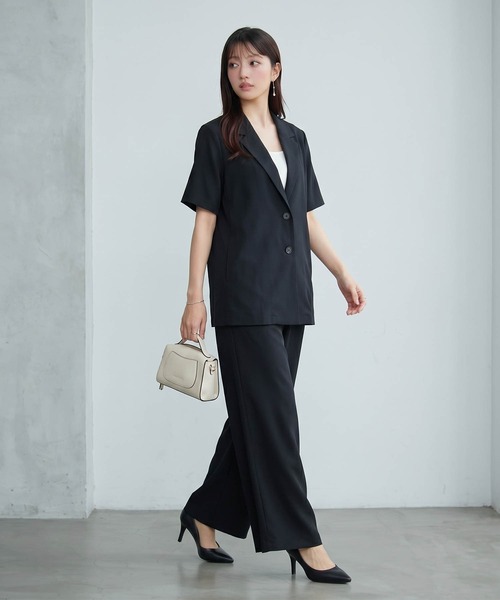 DRESS PLUS(ドレスプラス)の「襟付きジャケット ワイドパンツ セットアップ(セットアップ・レディース・ネイビー/ブラック/ピンクベージュ・M)」の4枚目の写真
