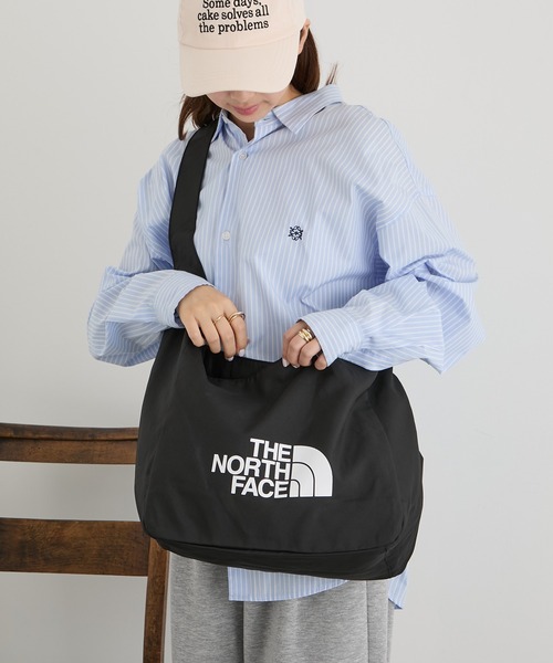 THE NORTH FACE(ザノースフェイス)の「【THE NORTH FACE】ショルダーバッグ NN2PR21(ショルダーバッグ・メンズ・キャメル/グレー/クリーム/ブラック・FREE)」の9枚目の写真